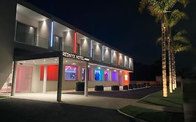 Rednyx Hotel